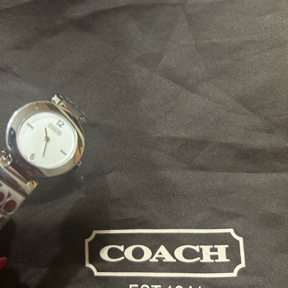Coach Watch - Picture 5 of 8